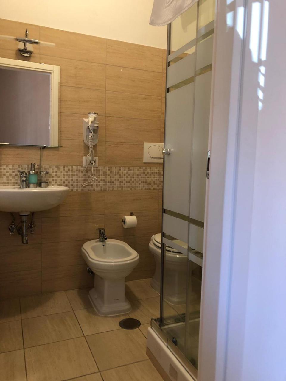 Vmh Vatican Modern House Roma Eksteriør bilde